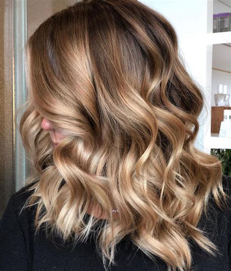 light caramel highlights on brown hair|caramel blonde highlights brunette hair.